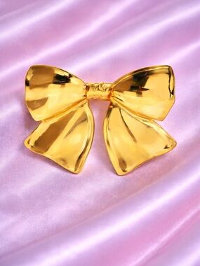 Gold Bow Elegant Brooch
